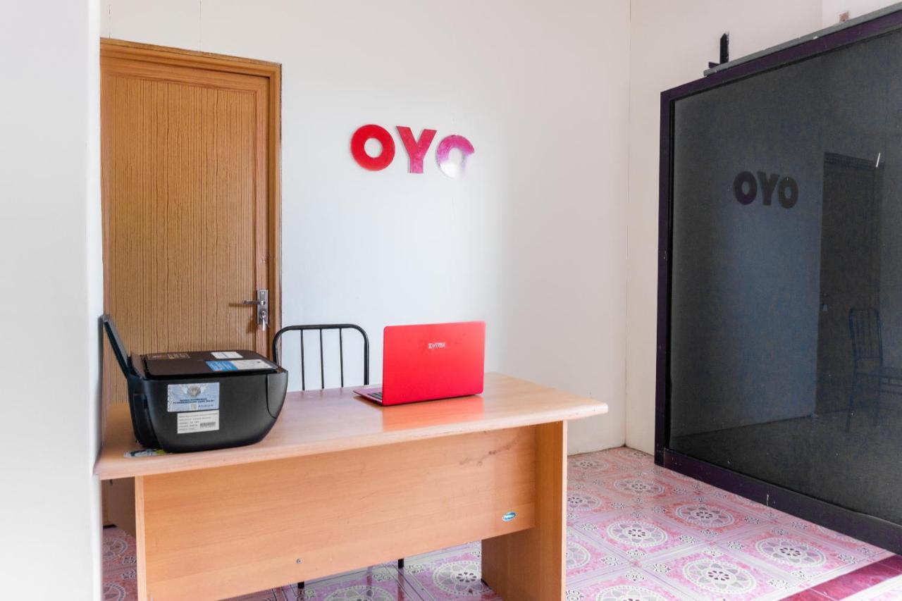 Oyo 3095 Semarapura Homestay Makassar Dış mekan fotoğraf