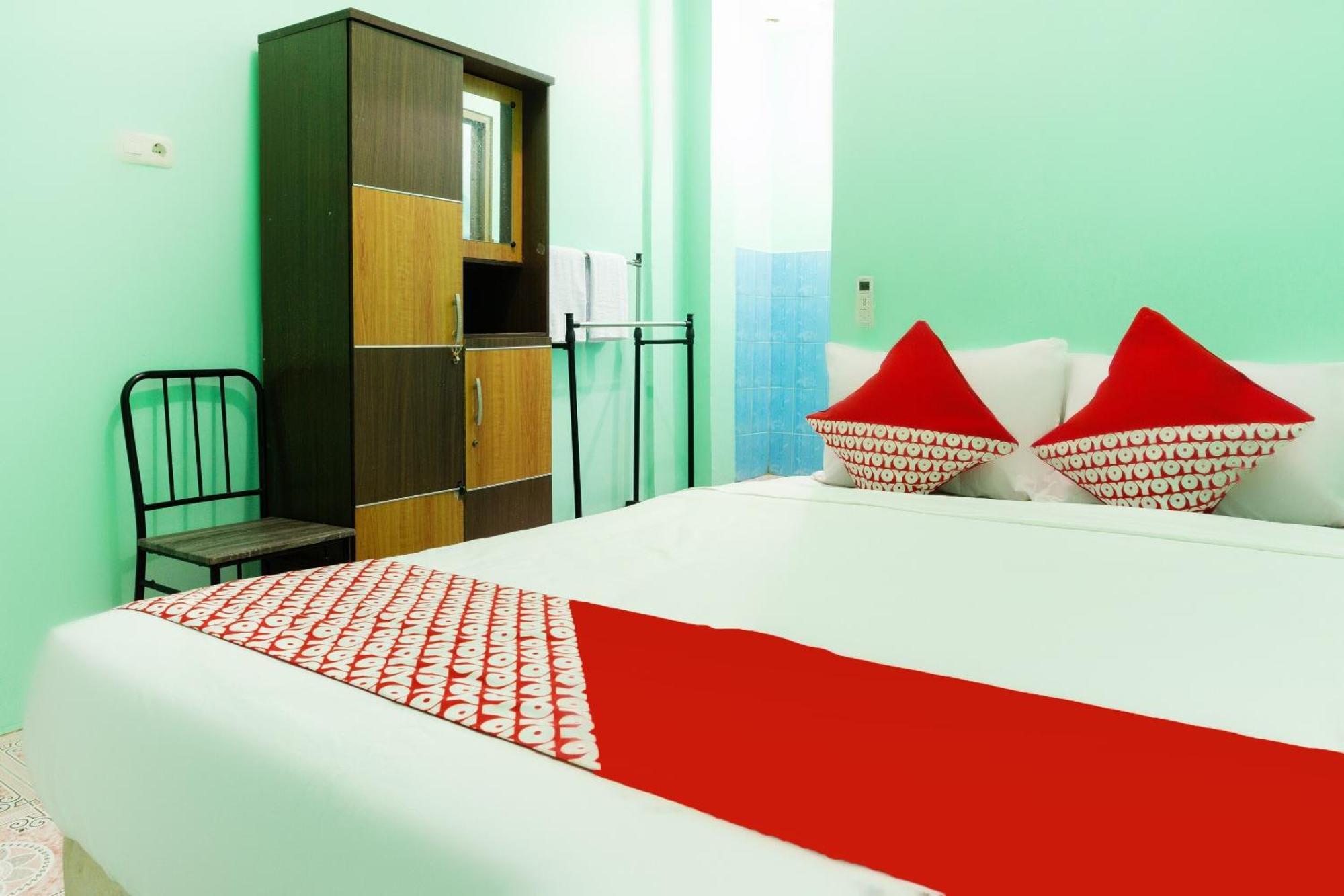Oyo 3095 Semarapura Homestay Makassar Dış mekan fotoğraf