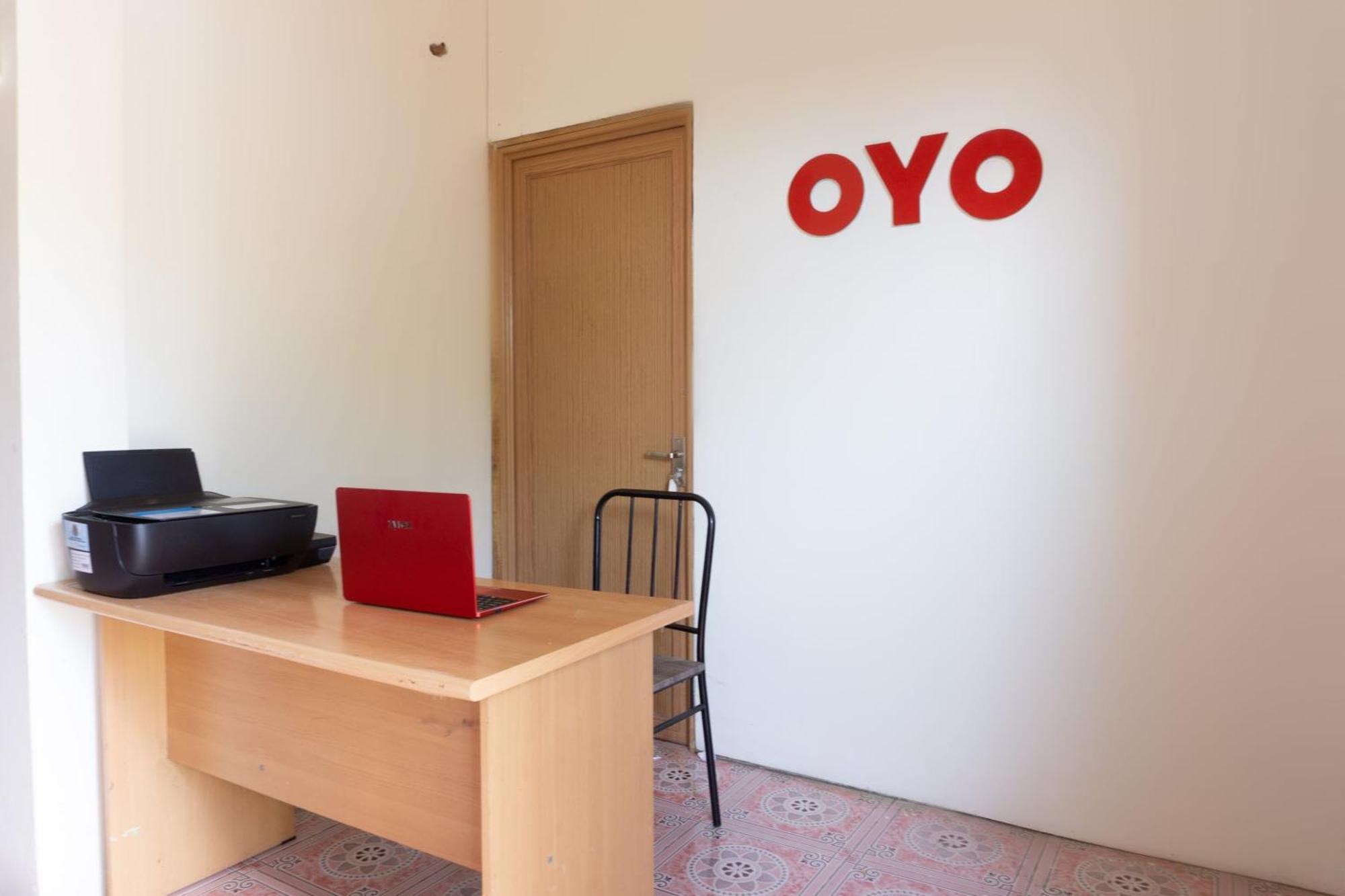 Oyo 3095 Semarapura Homestay Makassar Dış mekan fotoğraf